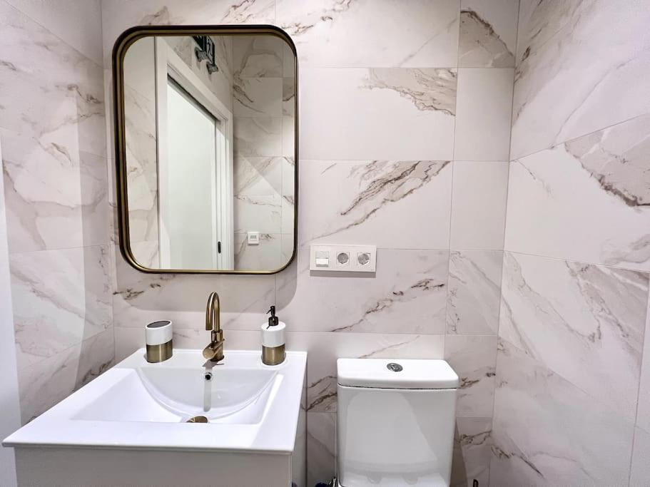 Auxiliadora Luxury Lägenhet Sevilla Exteriör bild